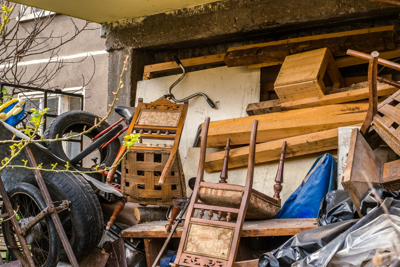 Furniture Junk Removal Montreal